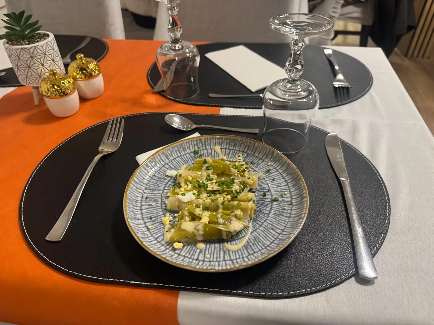 Poireau vinaigrette, servi à La Fusion